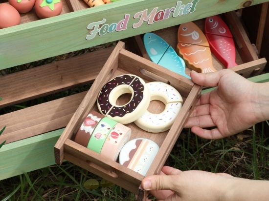 Slika Drveni prodajni štand za djecu