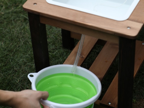 Slika Povišeni pješčanik na nogama