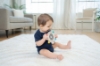 Slika Manhattan Toy Grasp & See Mirror ogledalo