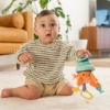 Slika Plišana zvečka i grickalica Pull & Shake Jittery Pal - Hermit Crab Infantino 