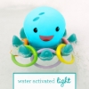 Slika Infantino igračka za kupanje Octopod Light Up Ring Catcher
