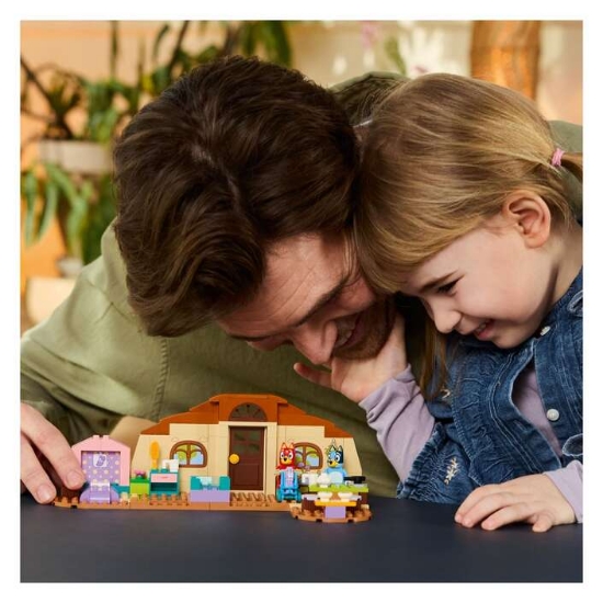 Slika LEGO BLUEY 11221 Škola s Rustyjem i Bluey