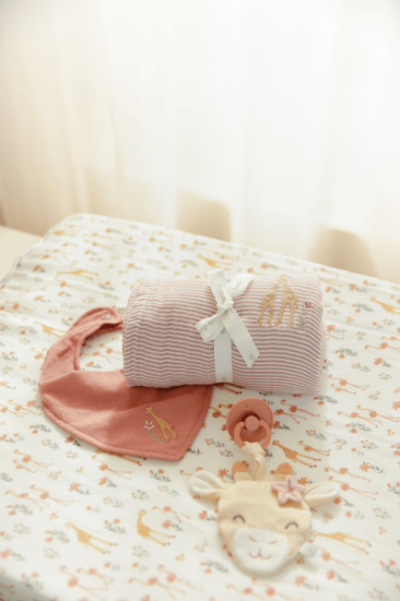 Slika Gift box Giraffe - Little Dutch