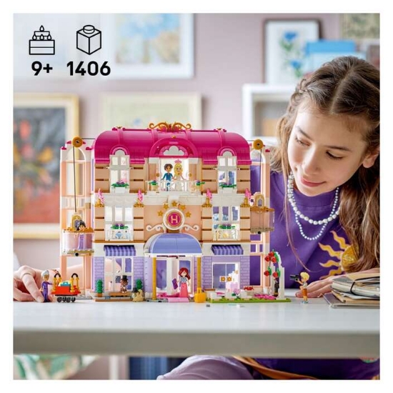 Slika LEGO® FRIENDS 42704 Hotel Grand u Heartlake Cityju