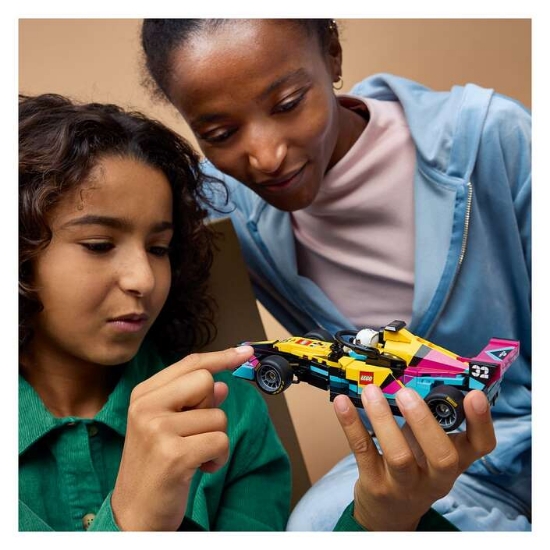 Slika LEGO® SPEED CHAMPIONS 77258 trkaći automobil F1 ACADEMY™