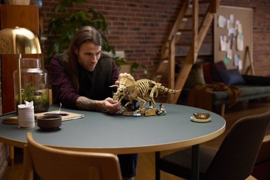 Slika LEGO® JURASSIC WORLD™ 77985 Fosili dinosaura: Triceratops