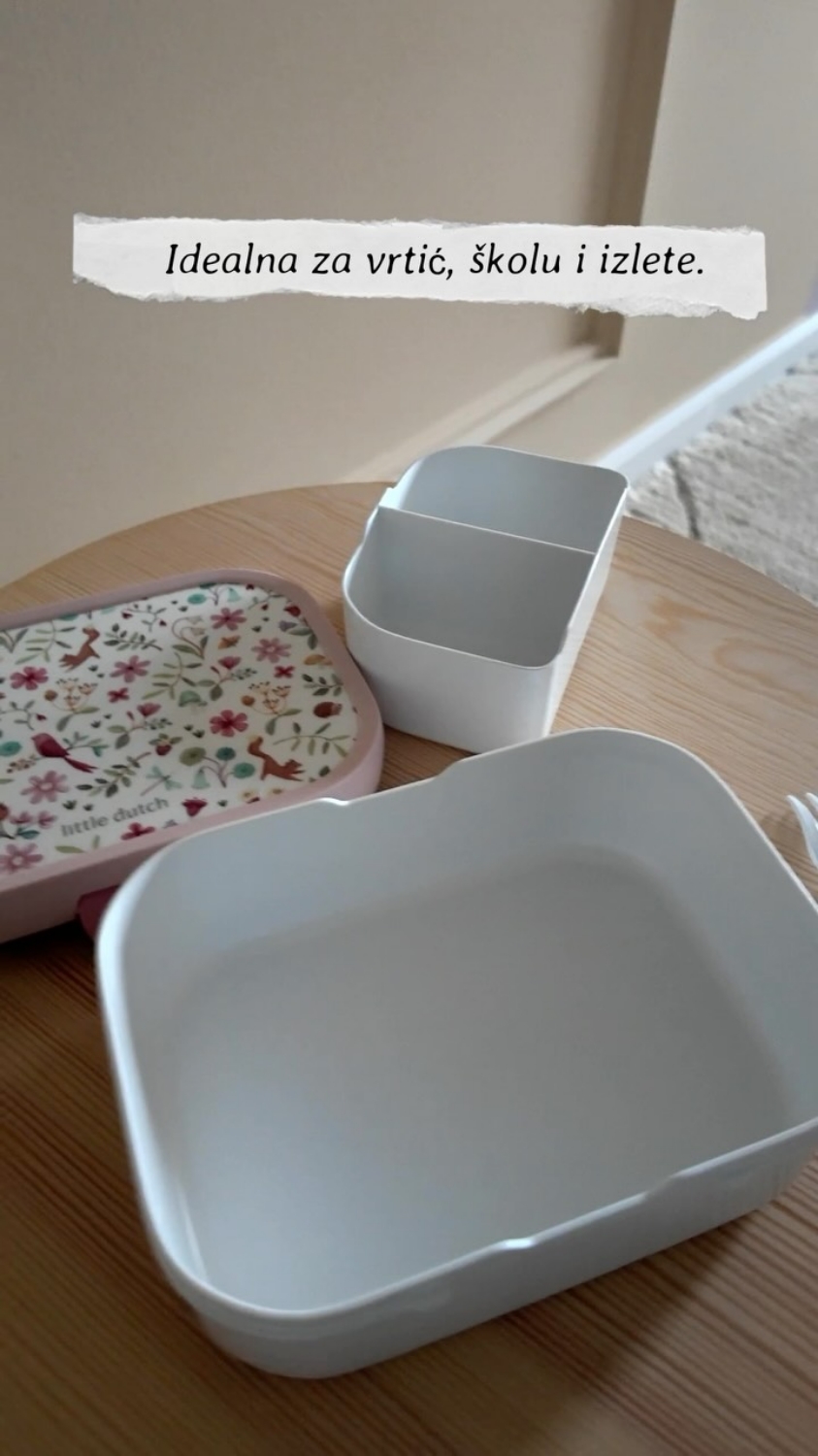 Što pakiramo danas? 🍓🥪Omiljeni zalogaji za parkić, vrtić, školu ili put, jer znamo da je gladan mališan ponekad pravi mali izazov. 😄Pronađite praktične lunch boxeve i kutijice za grickalice za svaku malu avanturu.