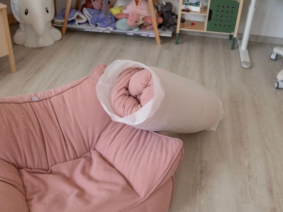 Slika Dječja fotelja roza - korduro