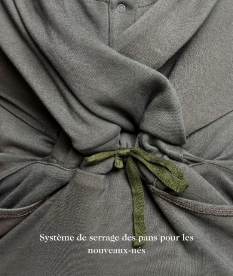 Slika Ergonomska nosiljka za bebe Carry & Pack Mama Hangs 