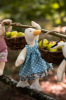 Slika Plišana guska Jeanne La Grande Famille Moulin Roty 